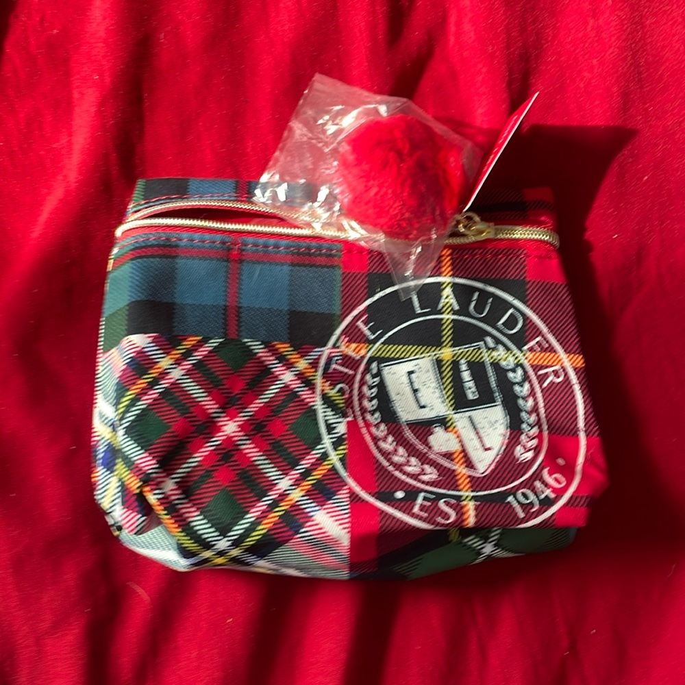 Rate lauder makeup bag